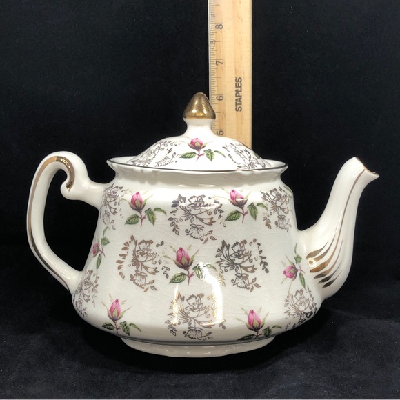 PRICE KENSINGTON TEAPOT & LID. ROSE FLORAL PATTERN with GOLD-TONE ACCENTS. - Picture 14 of 14
